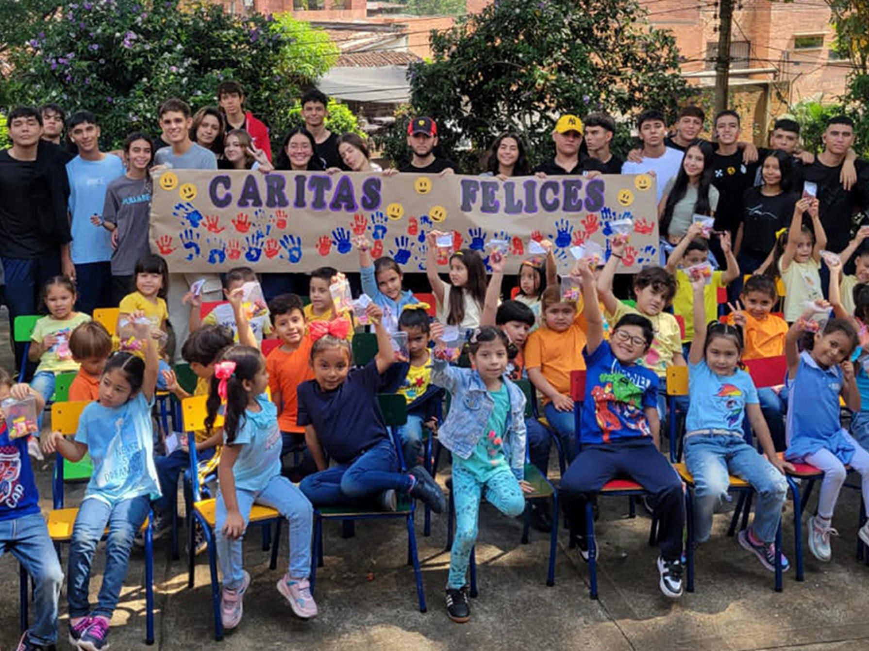 Formamos líderes con valores, amor y excelencia