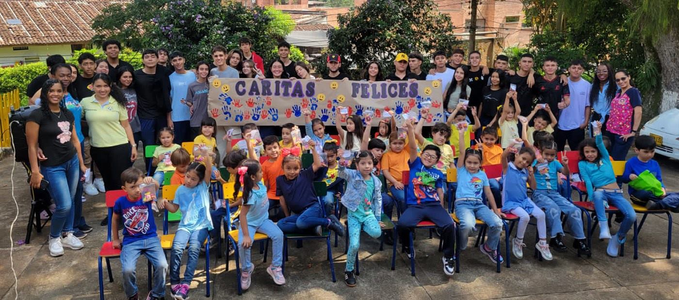 Formamos líderes con valores, amor y excelencia